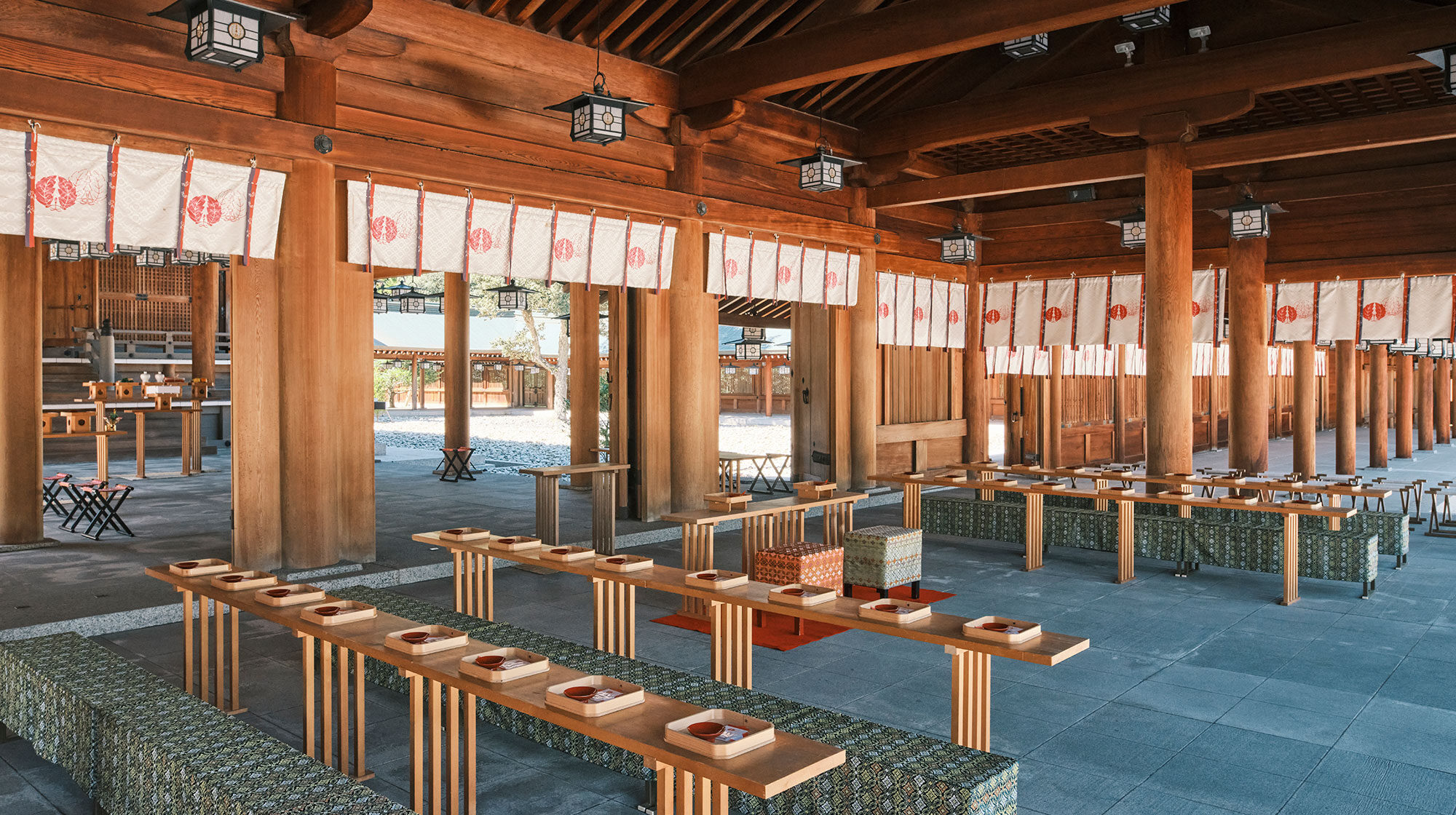 橿原神宮 結婚式 内拝殿