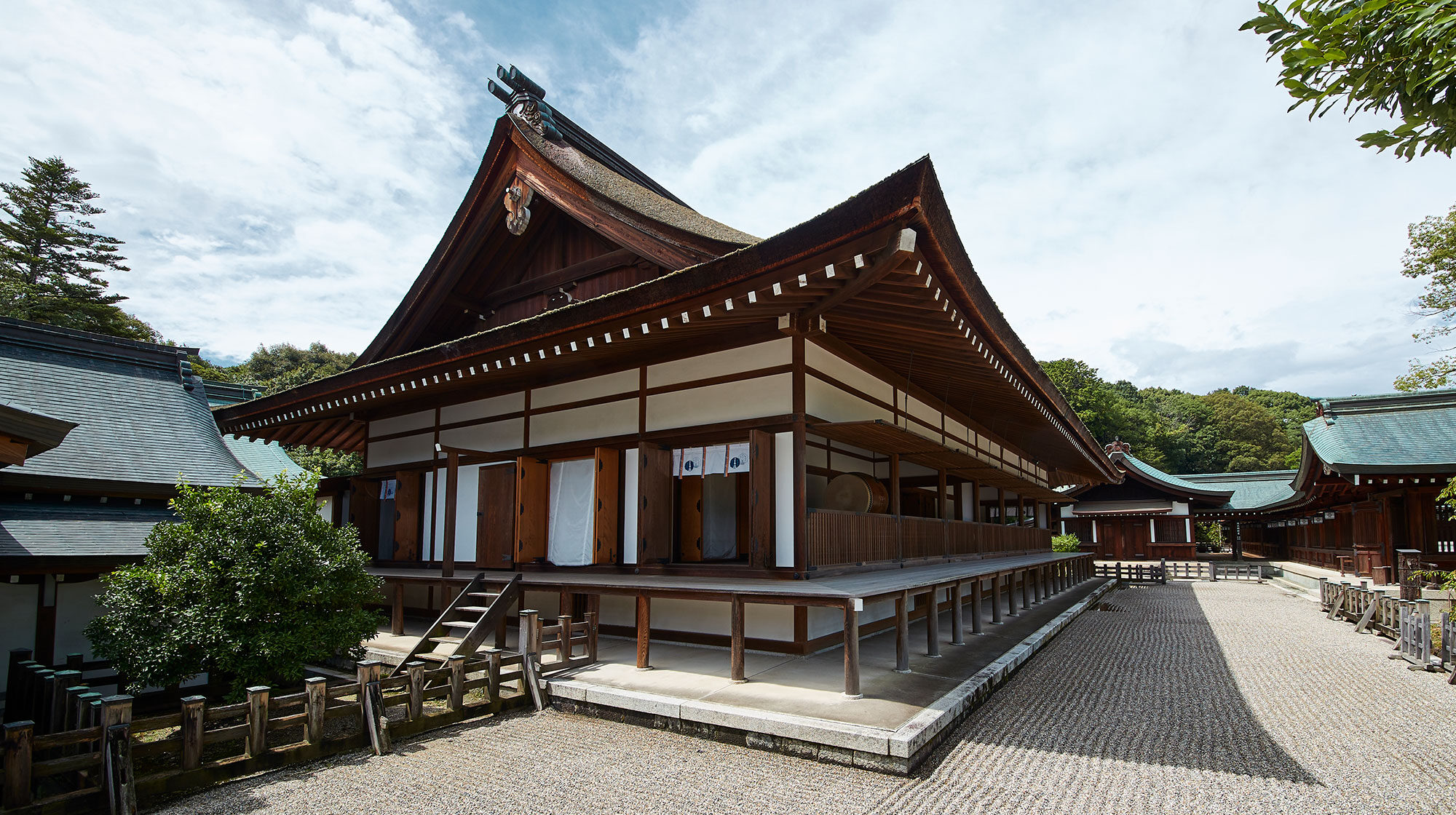橿原神宮 結婚式 神楽殿