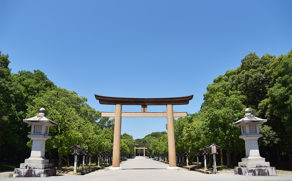 橿原神宮 境内の見どころ 参道・鳥居