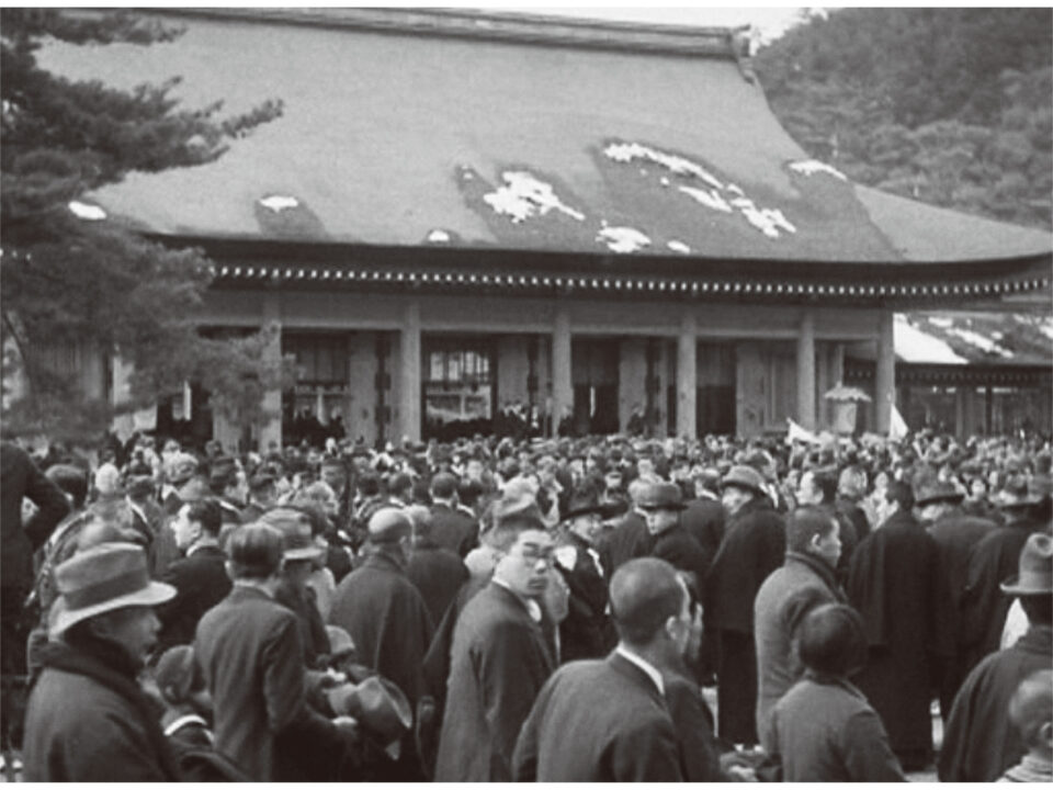昭和15年2月11日 紀元節大祭 外拝殿前
